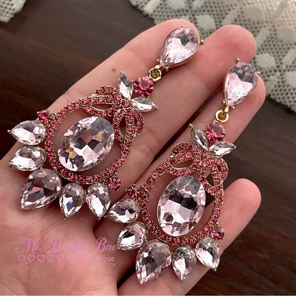 Everything Pink Drop Earrings - Picture 1 of 6